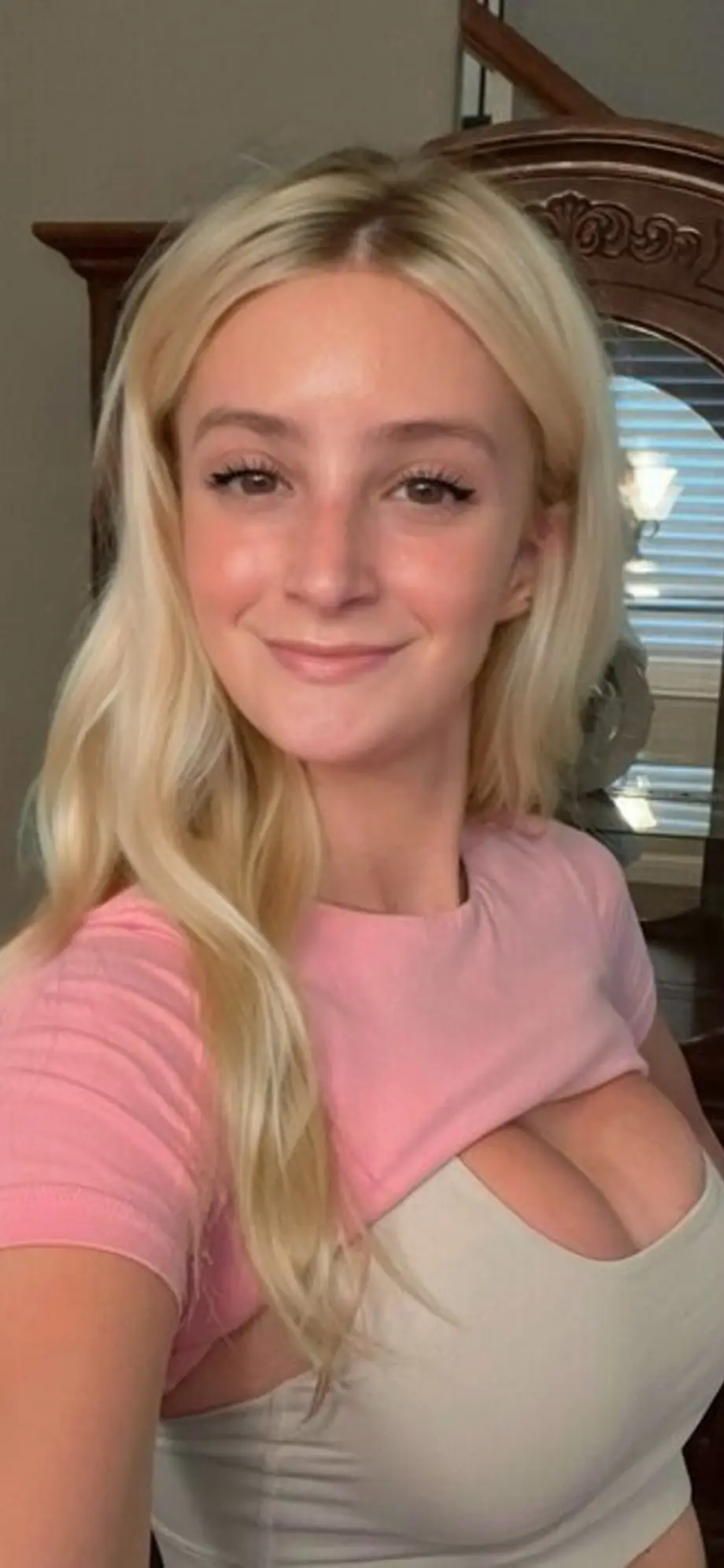 Hailey Sinclair🏳️⚧️ Biggest D on OF🍆