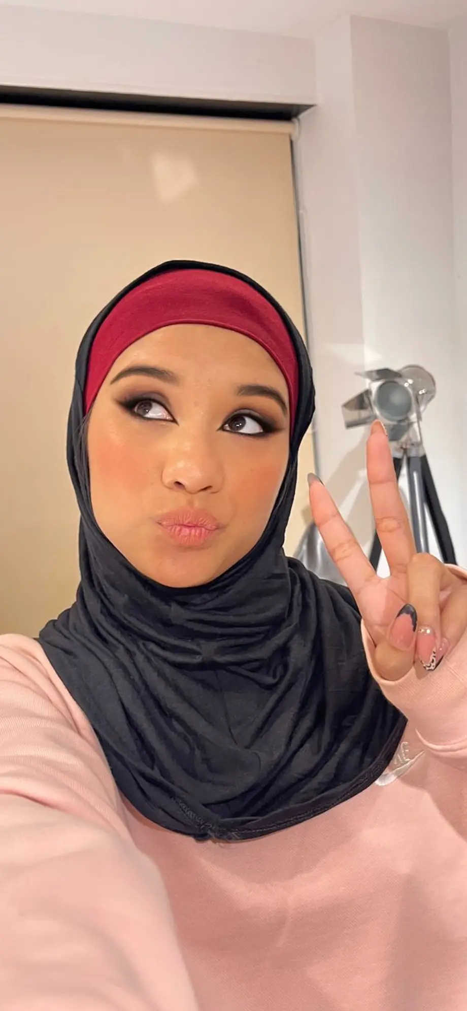 Secrets Under The Hijab 💋