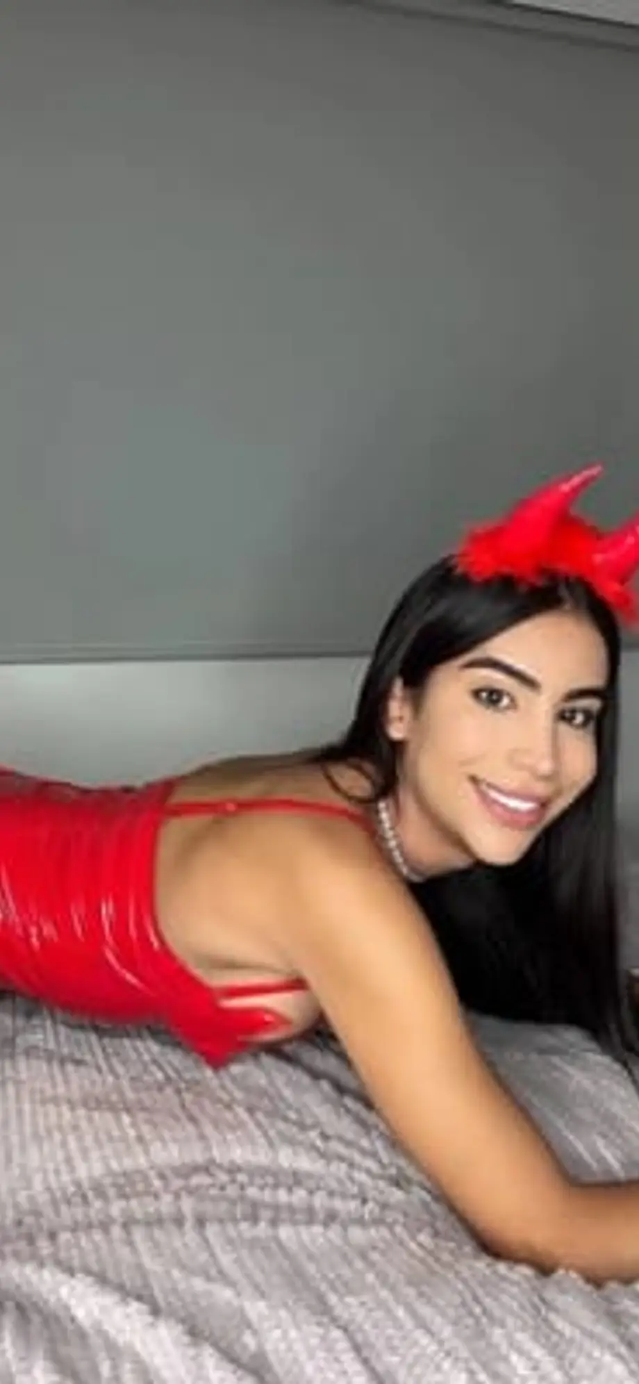 Nikki Noir 🏳️‍⚧️T-Girl of your Dreams🖤