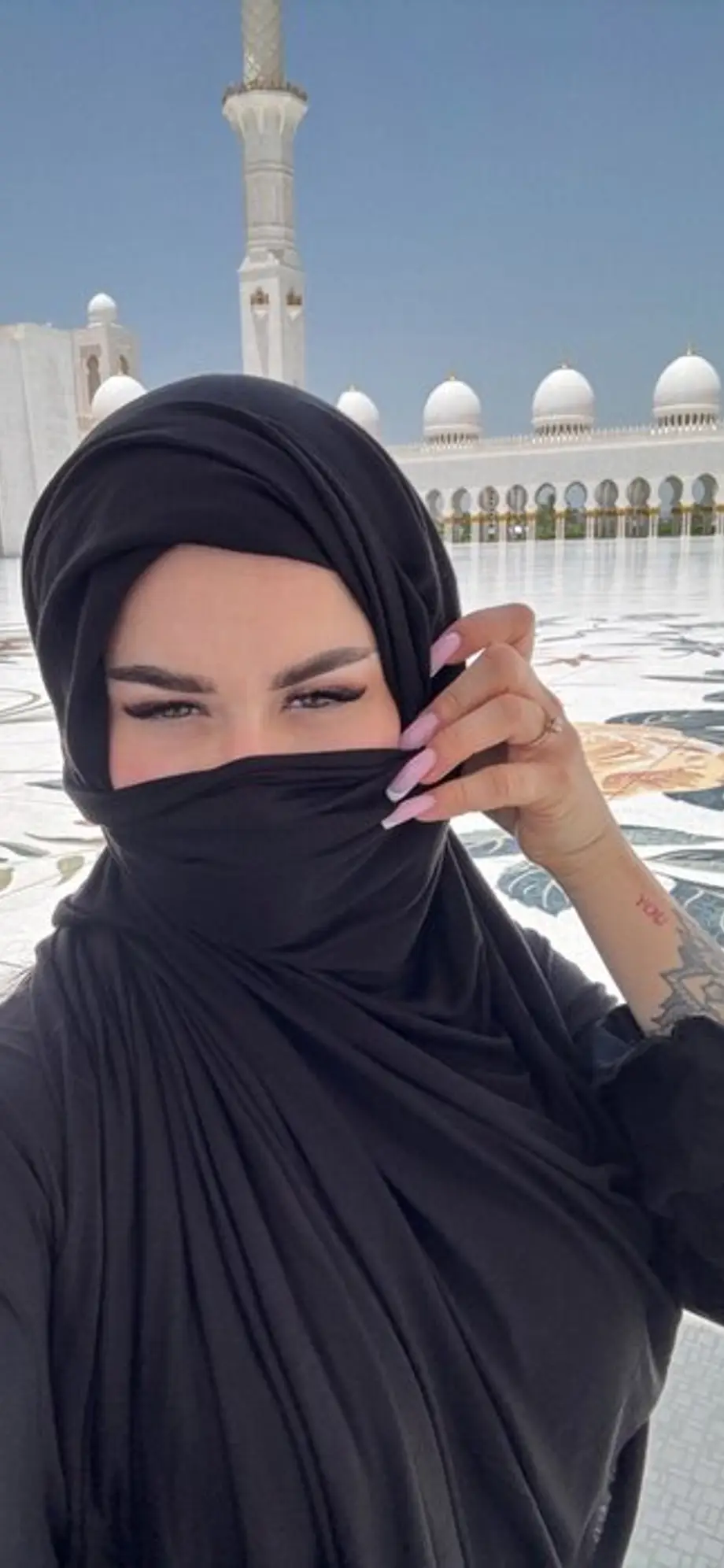 ๐Amina ุฃู
ููุฉ ๐
